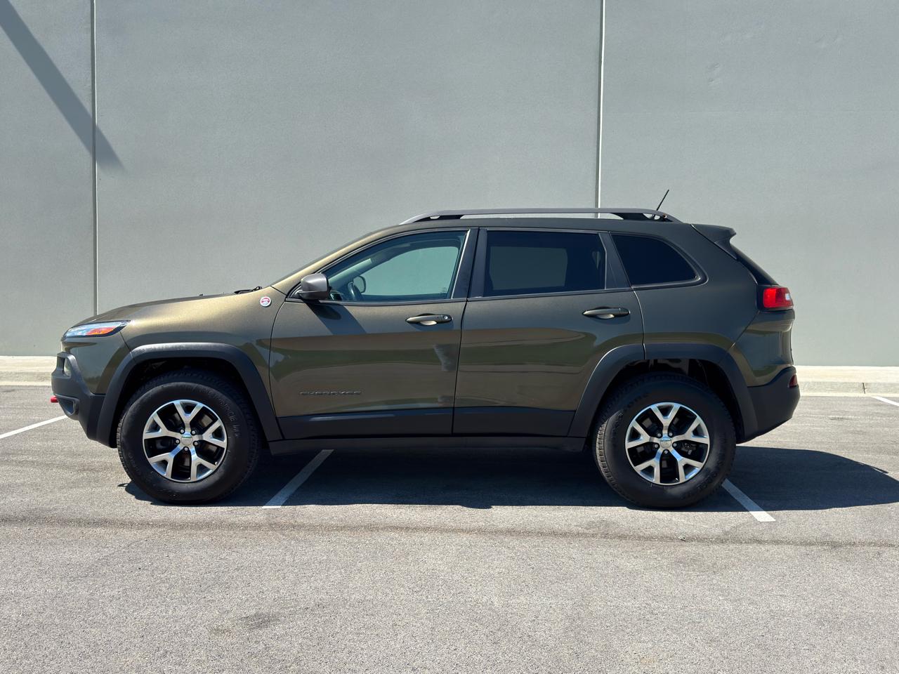 Jeep Cherokee  2015