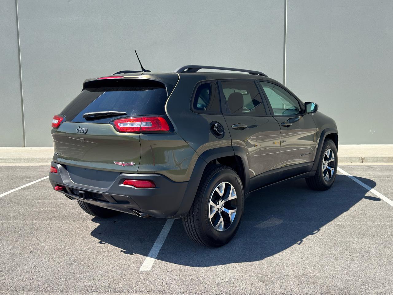 Jeep Cherokee  2015