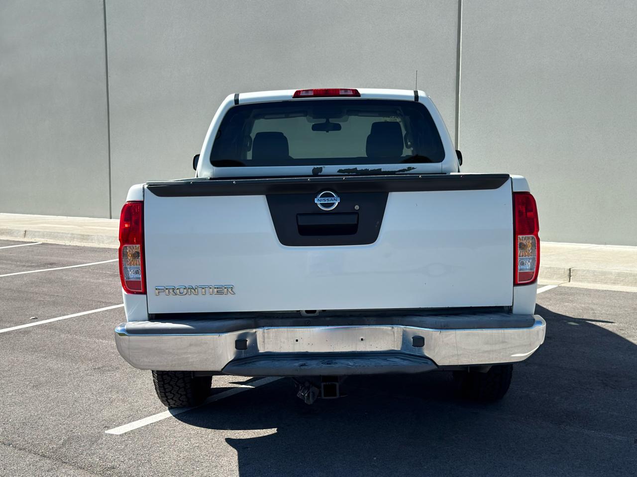Nissan Frontier  2015