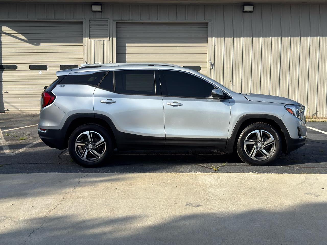GMC Terrain  2020