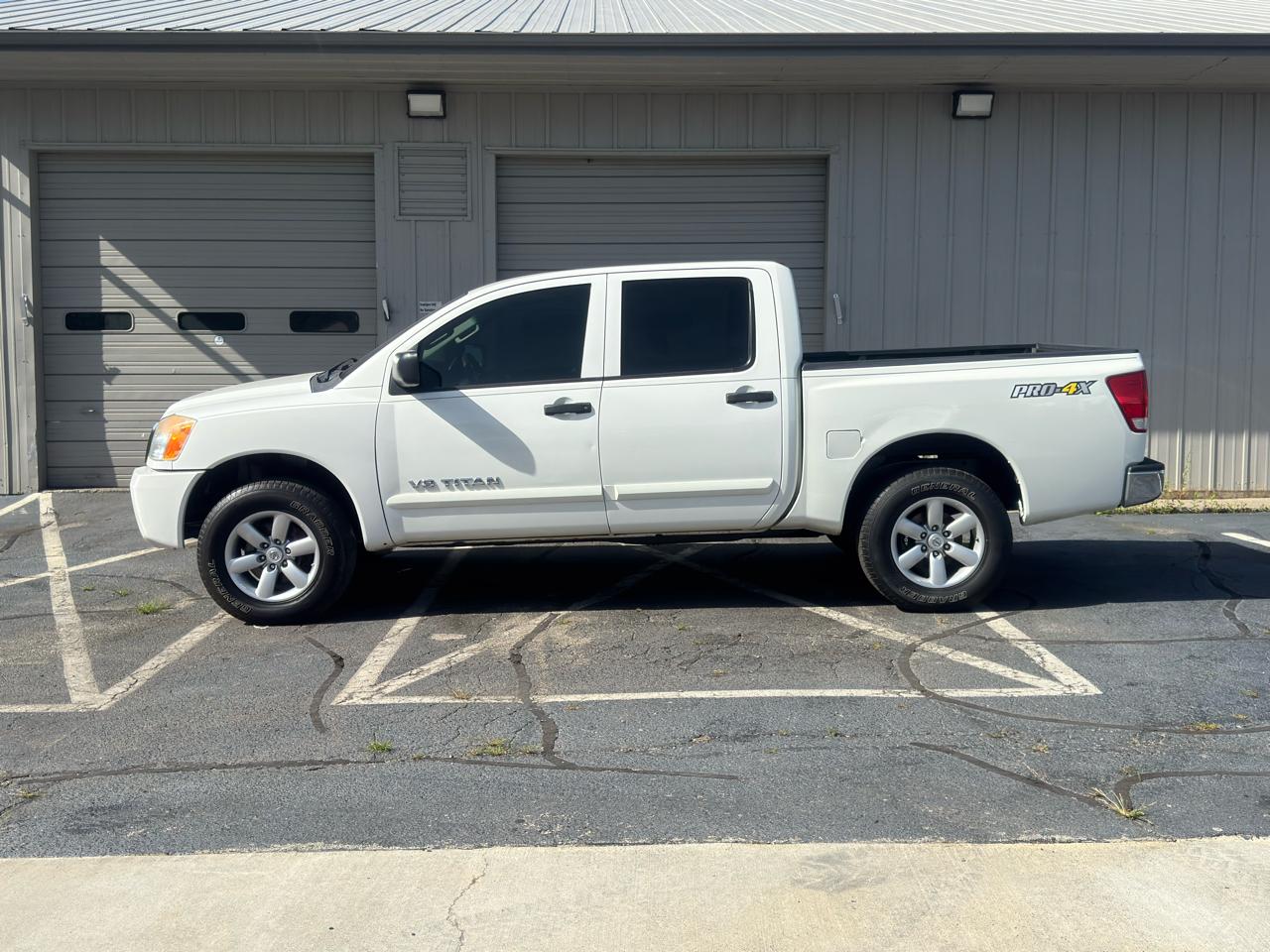 Nissan Titan  2012