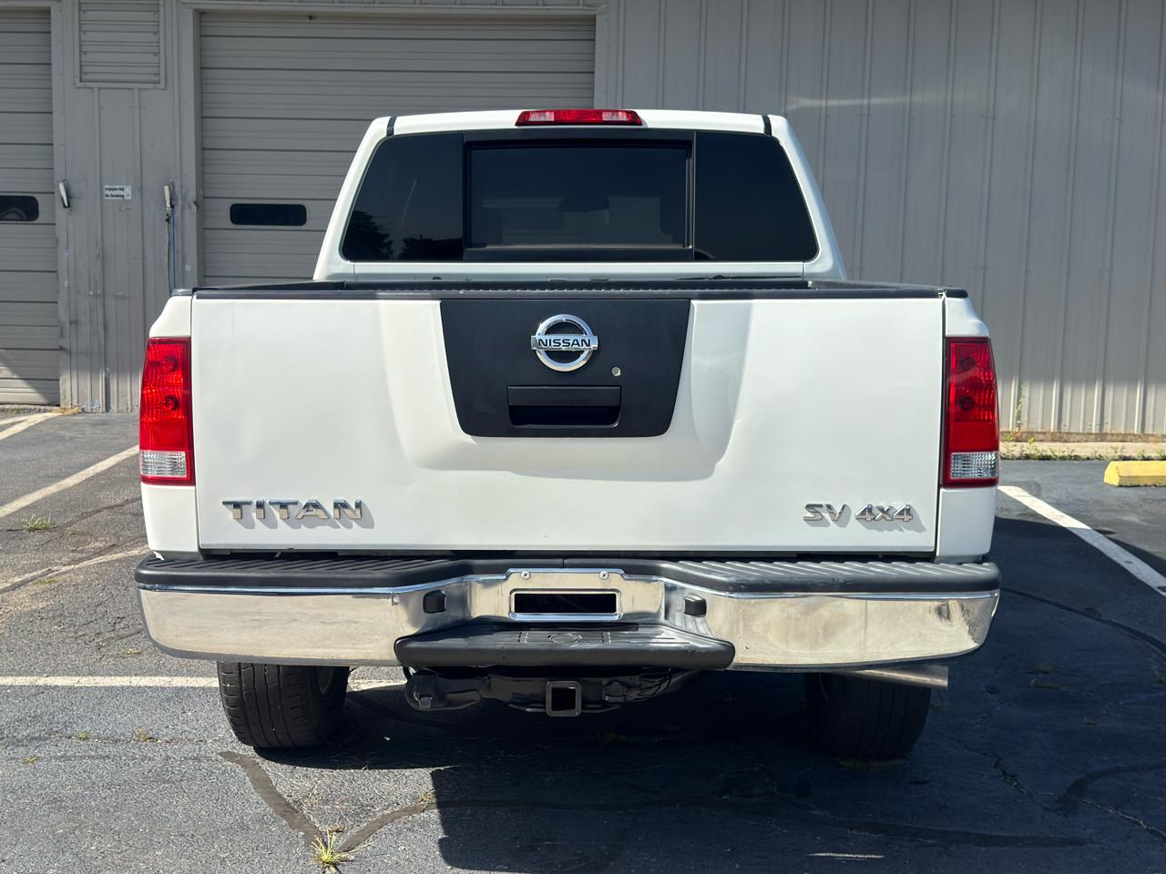Nissan Titan  2012