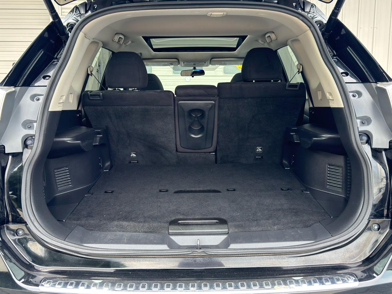 Nissan Rogue  2015