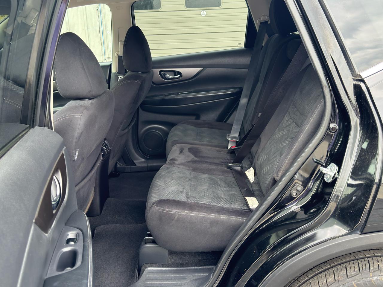 Nissan Rogue  2015