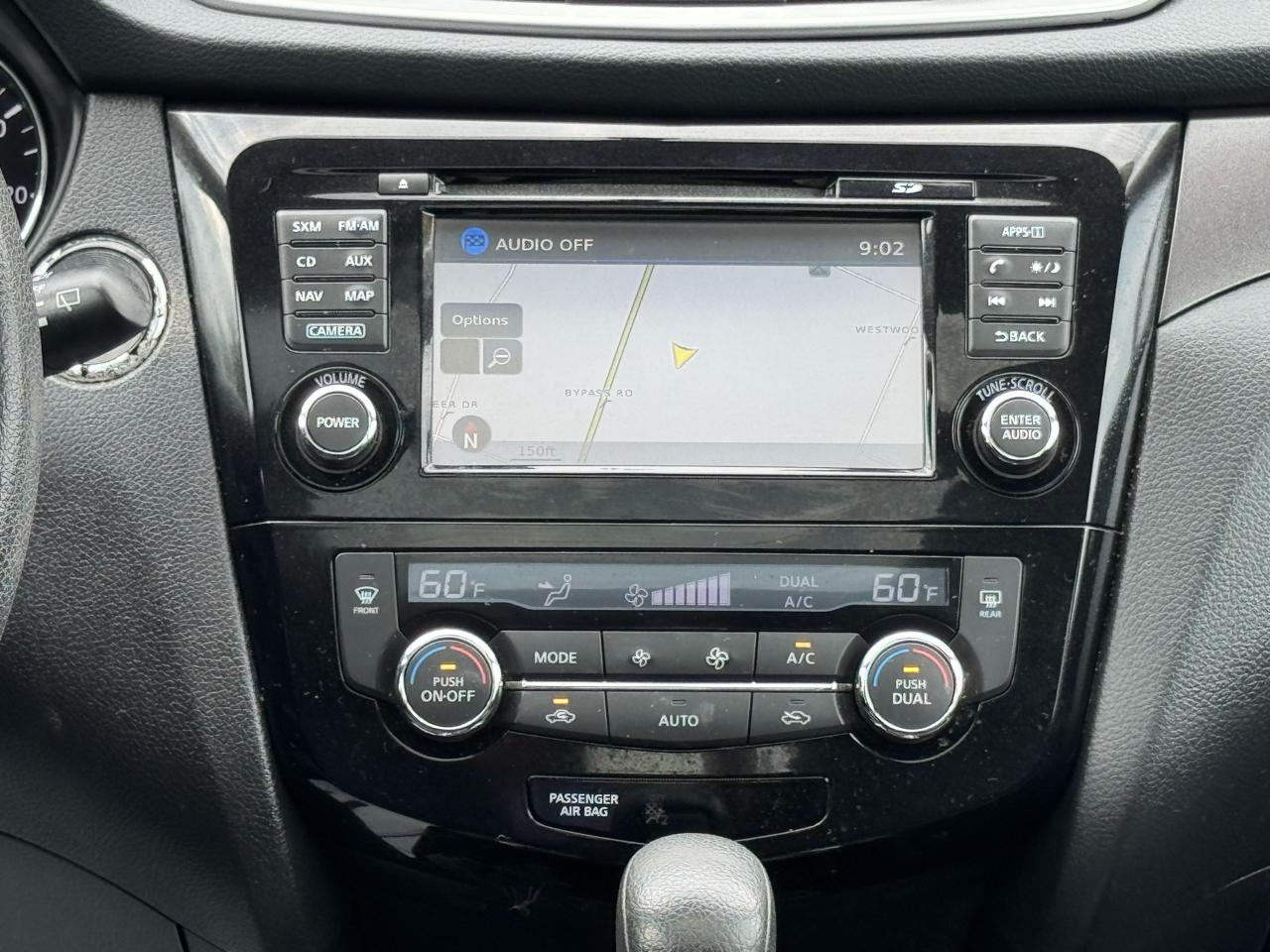 Nissan Rogue  2015