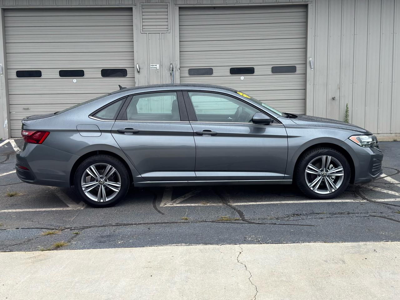 Volkswagen Jetta  2024