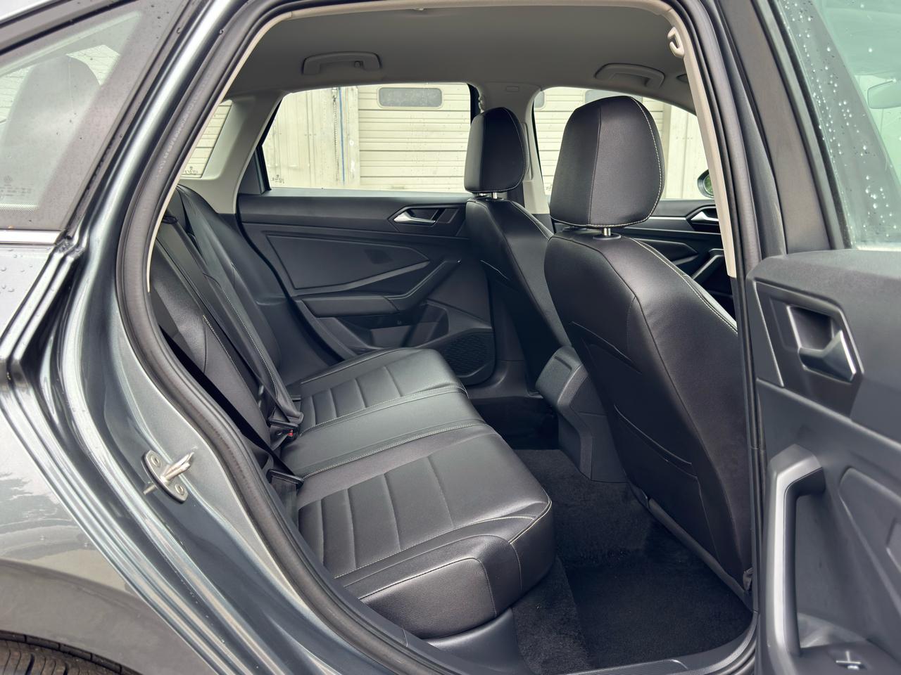 Volkswagen Jetta  2024