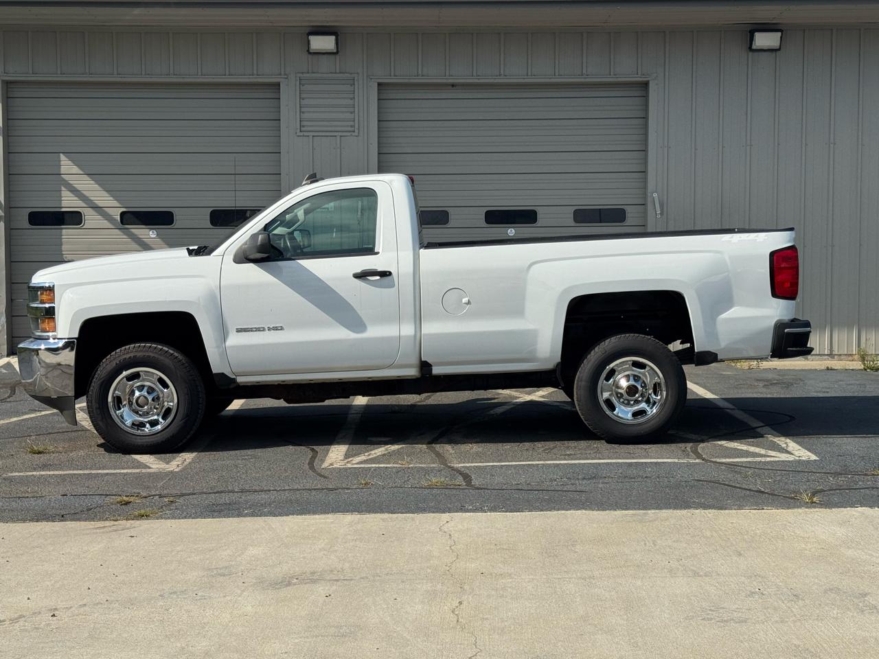 Chevrolet Silverado 2500HD 4WD Reg Cab 133.6" Work Truck 2018