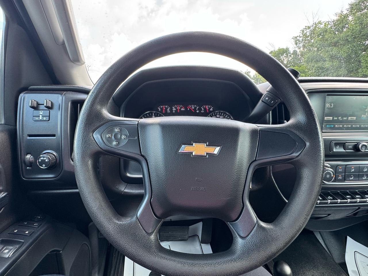 Chevrolet Silverado 2500HD 4WD Reg Cab 133.6" Work Truck 2018