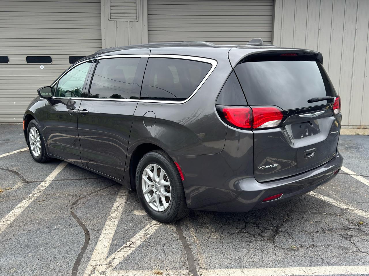 Chrysler Voyager  2021