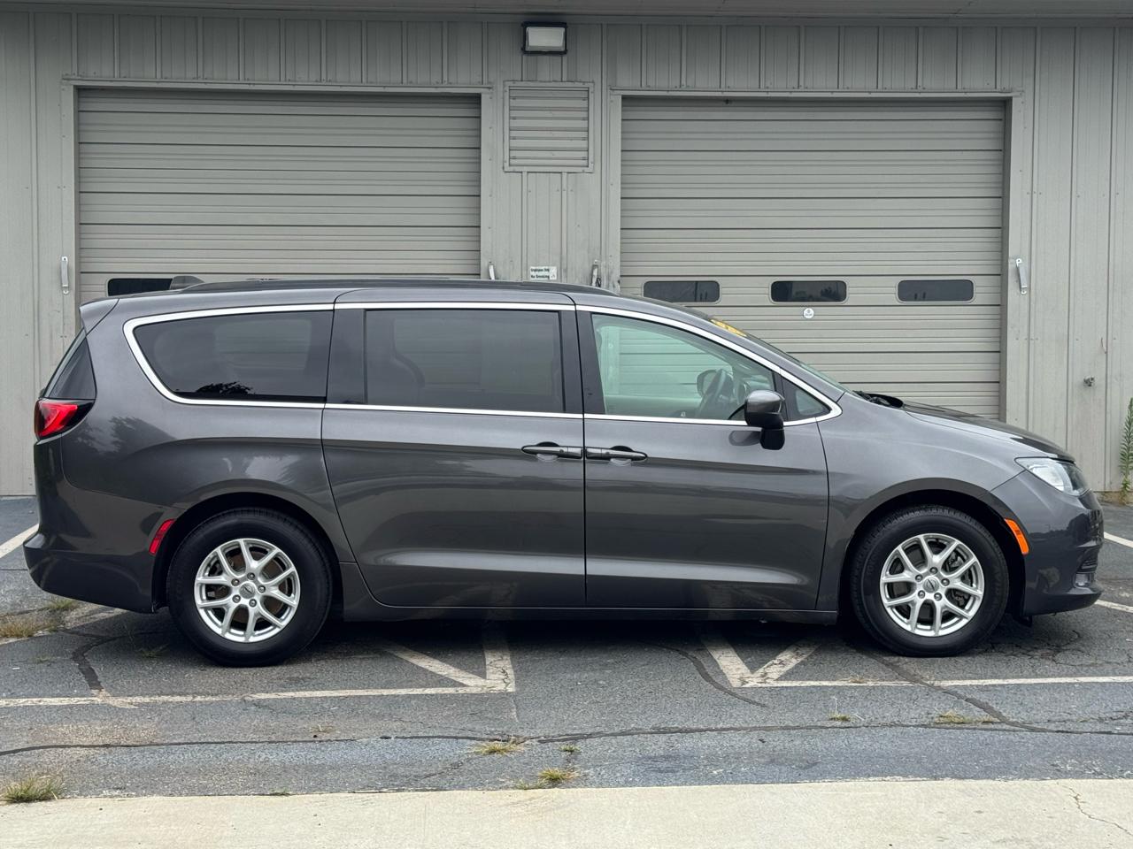 Chrysler Voyager  2021