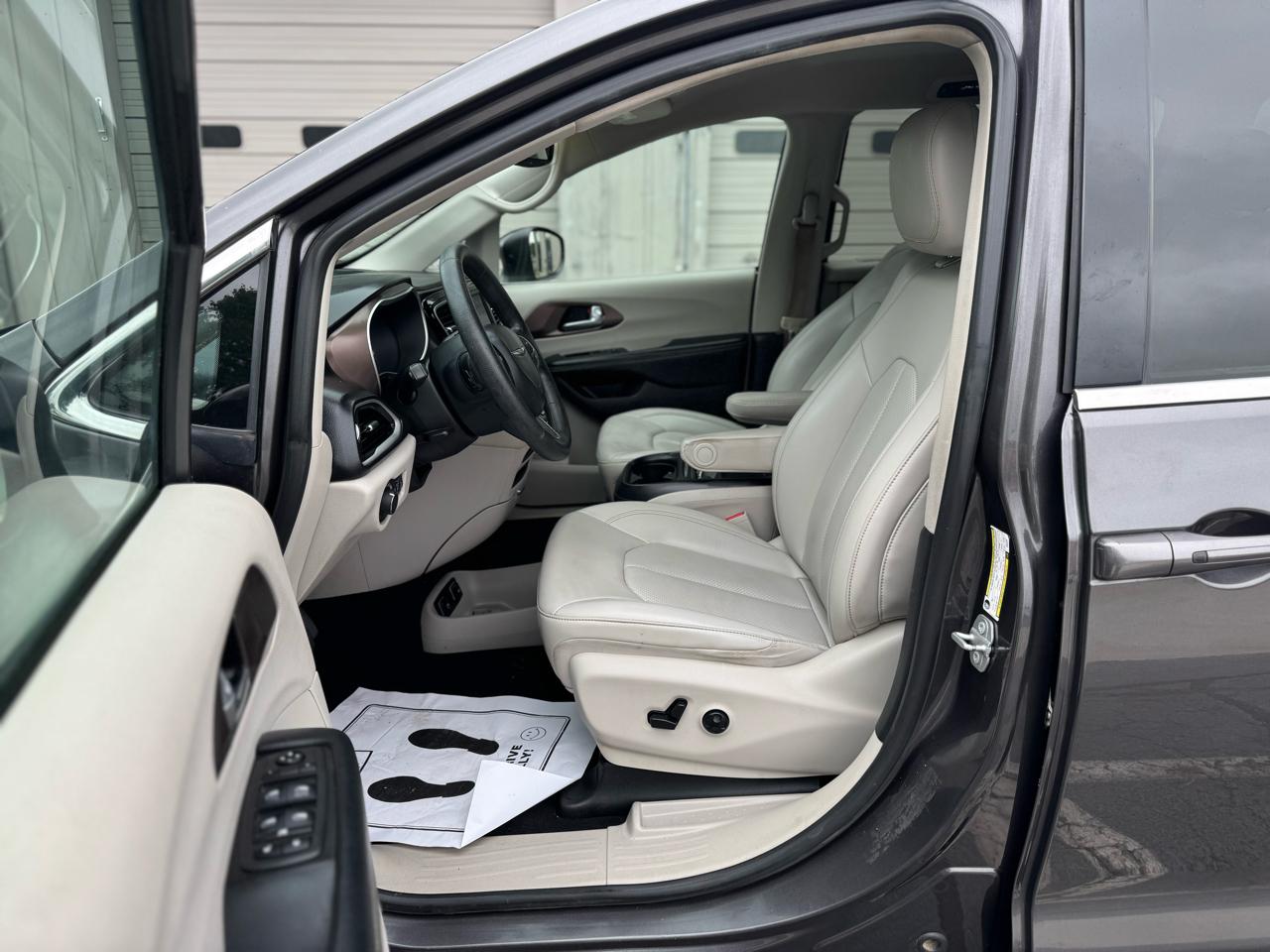 Chrysler Voyager  2021