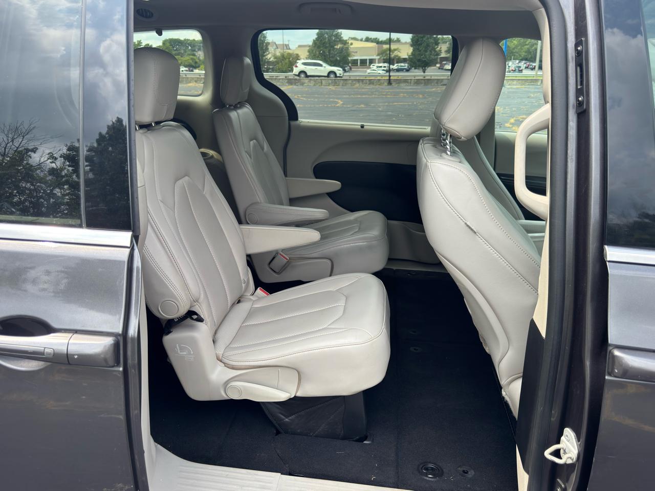 Chrysler Voyager  2021
