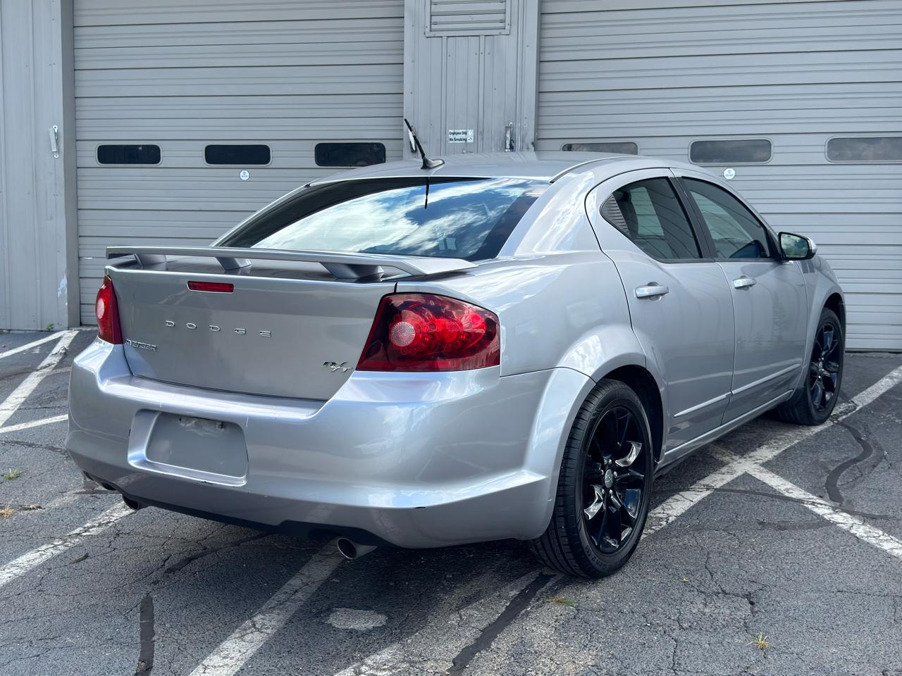 Dodge Avenger  2013