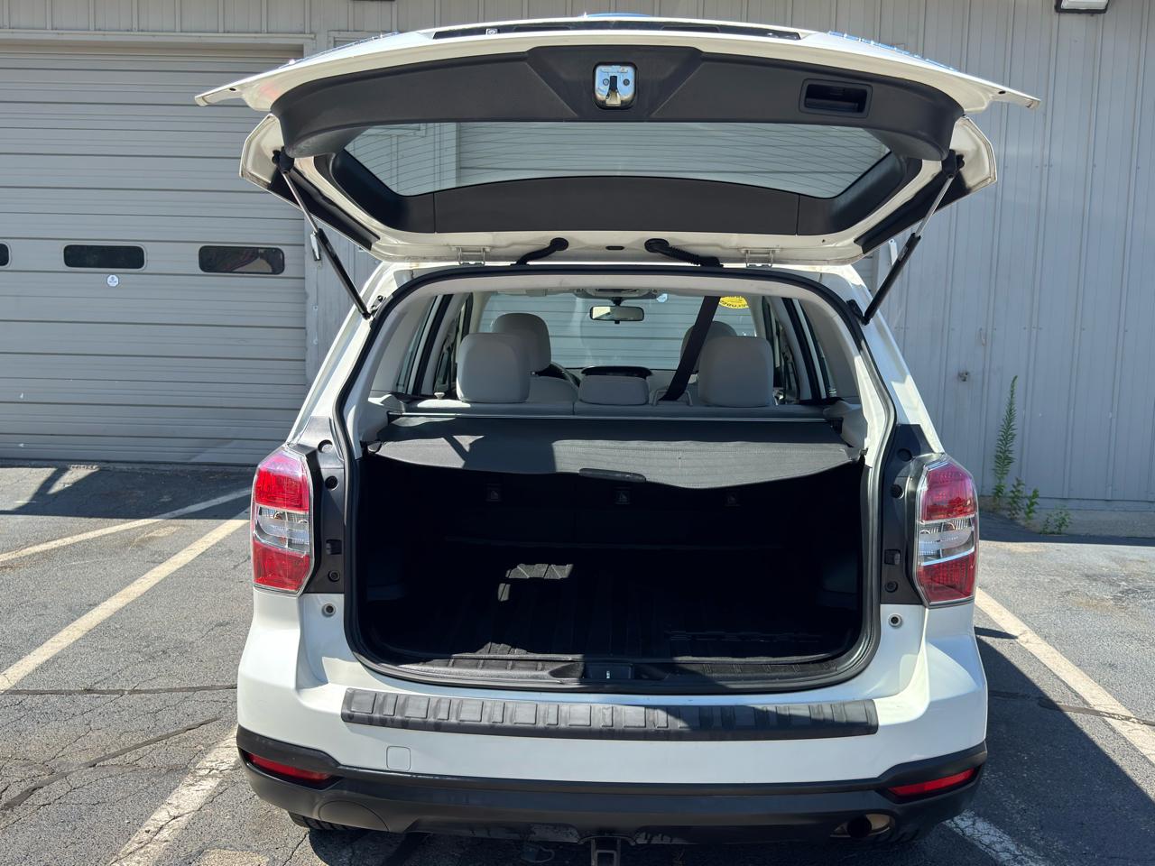 Subaru Forester  2016