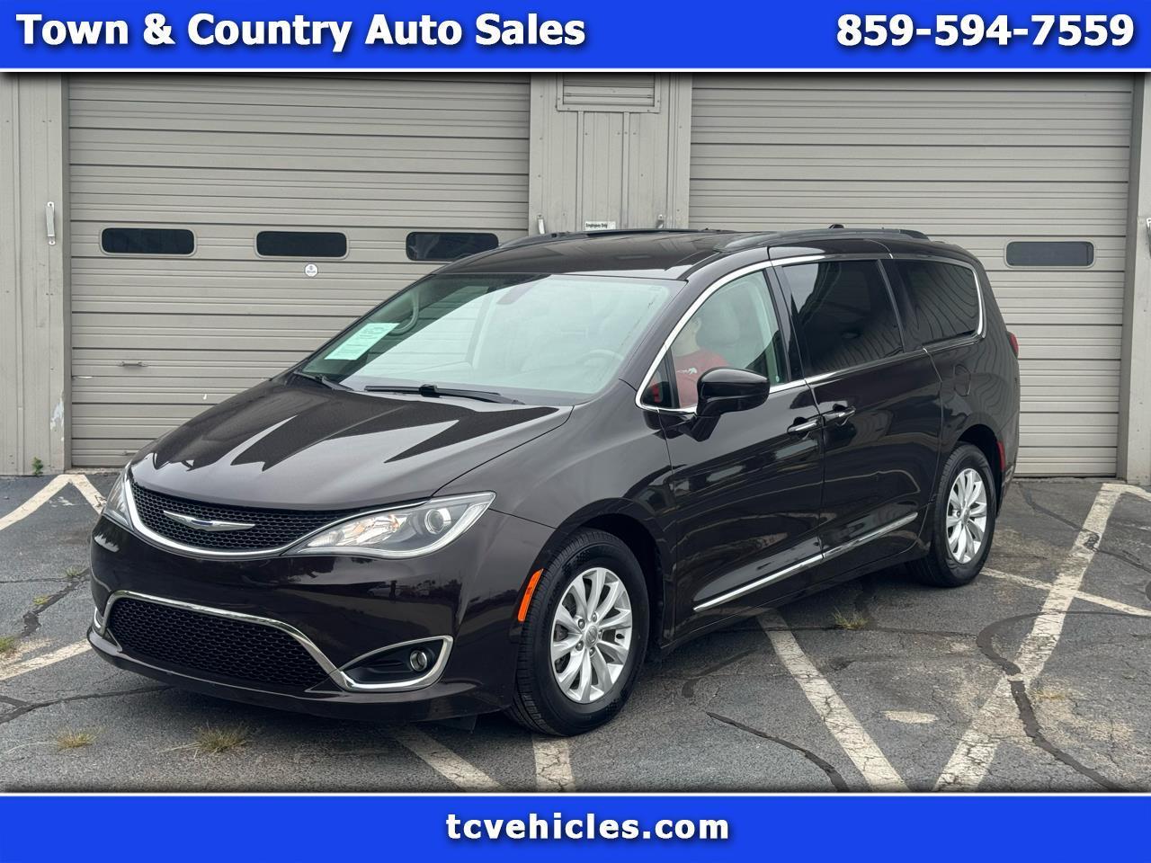 2017 Chrysler Pacifica TOURING L