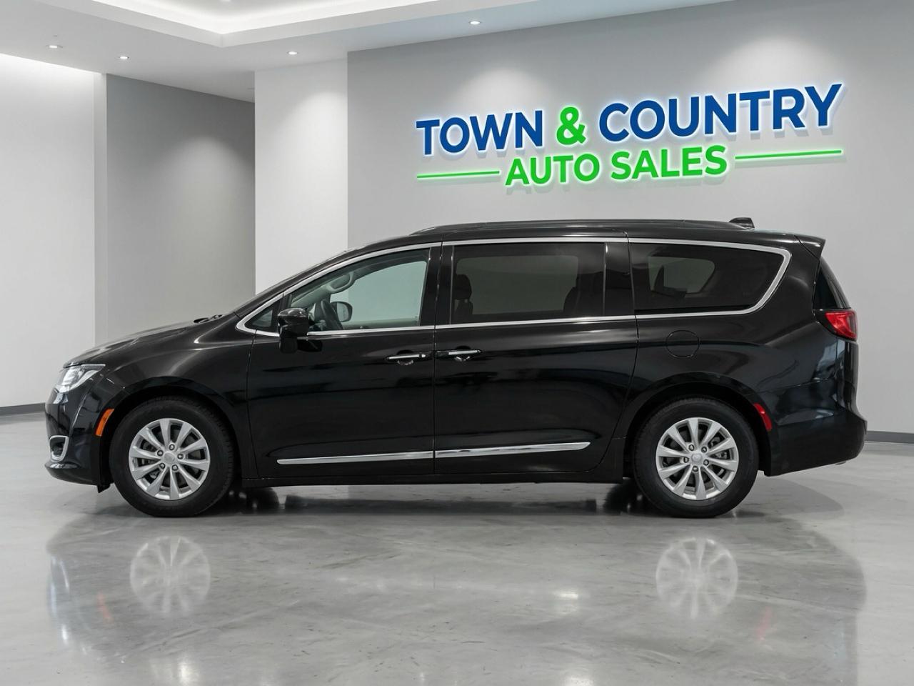 Chrysler Pacifica  2017