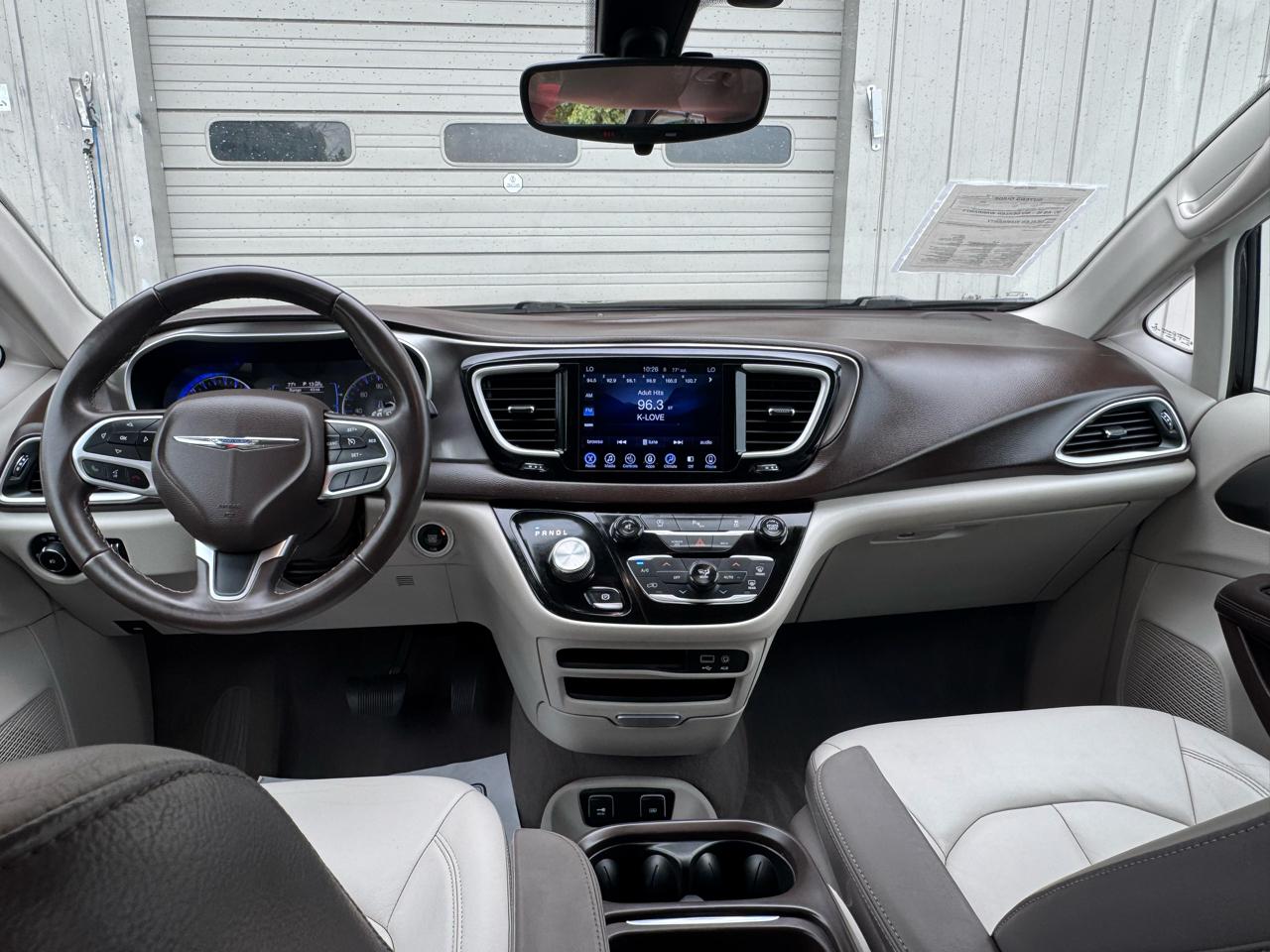 Chrysler Pacifica  2017