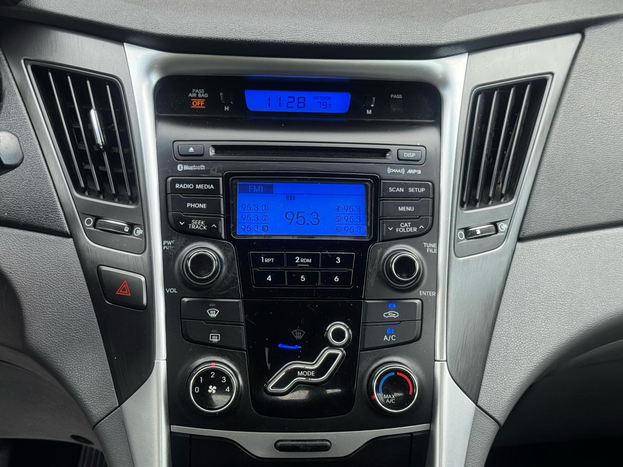 Hyundai Sonata  2013