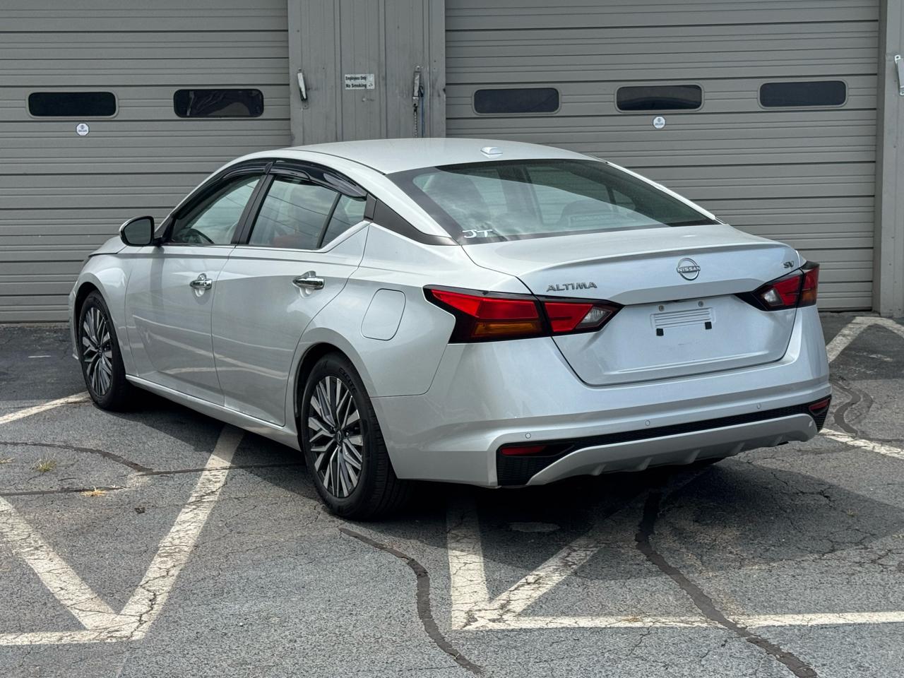 Nissan Altima  2023