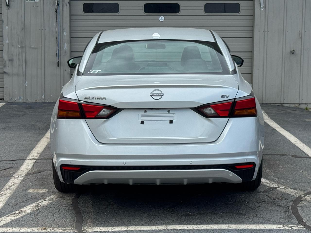Nissan Altima  2023