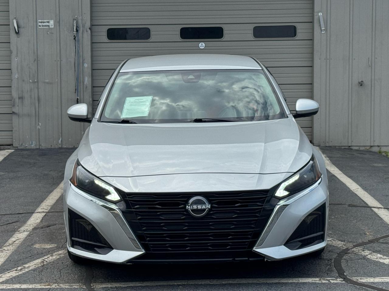Nissan Altima  2023