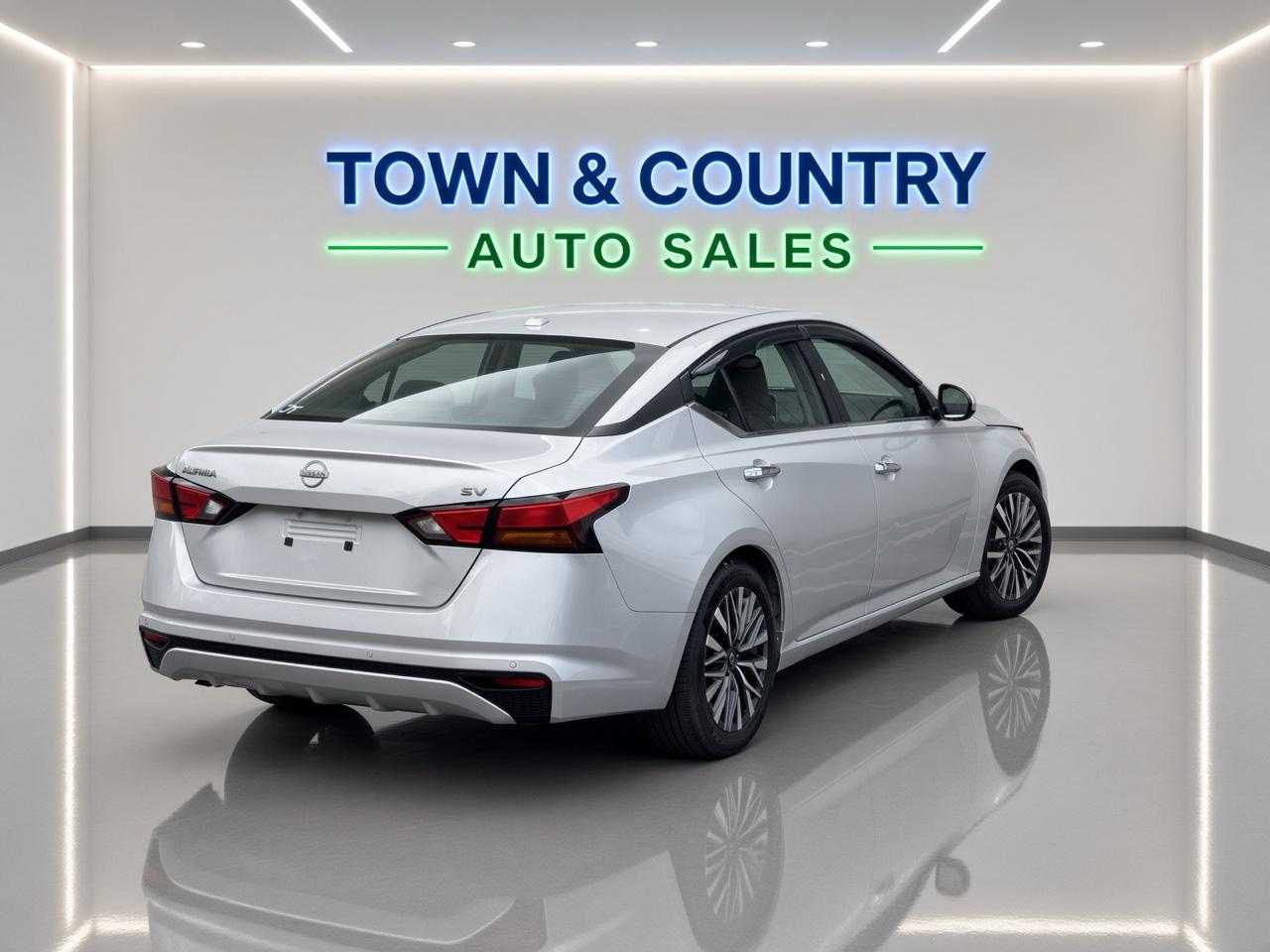 Nissan Altima  2023