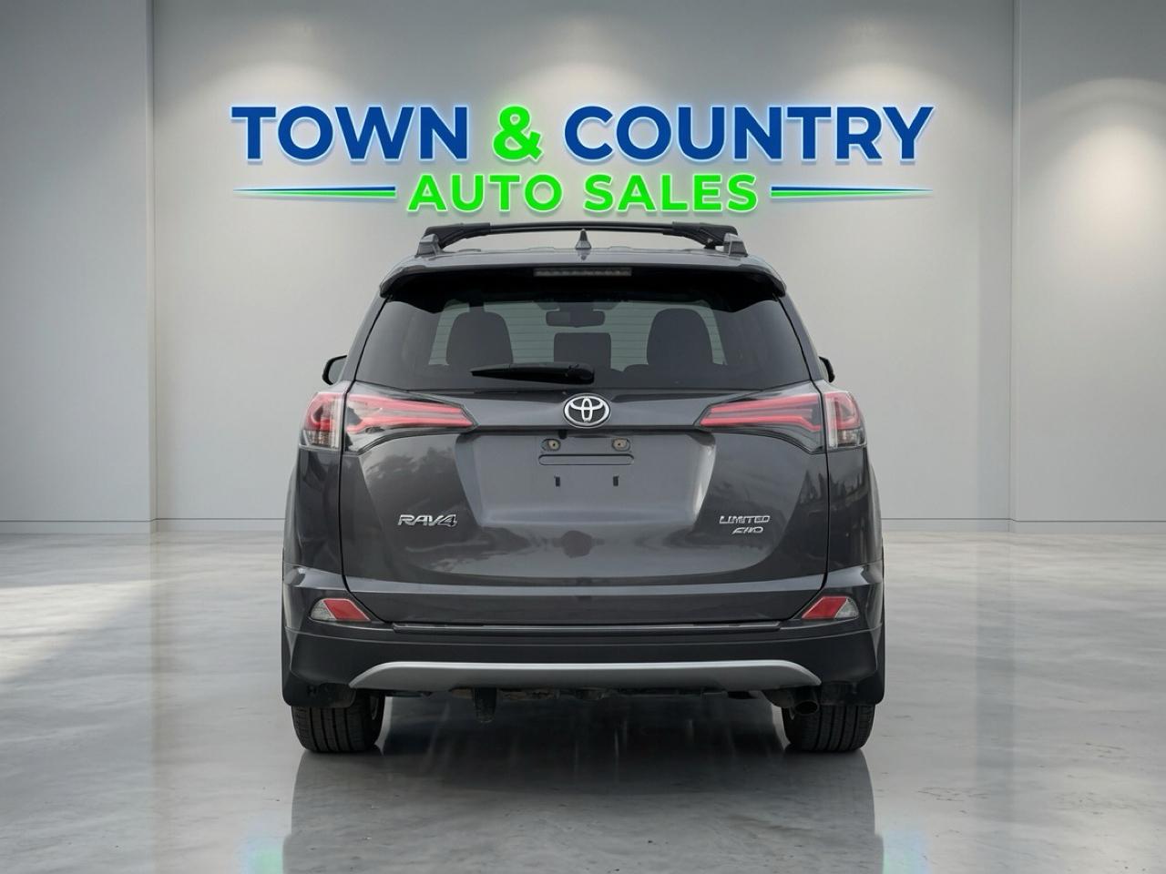 Toyota RAV4  2018