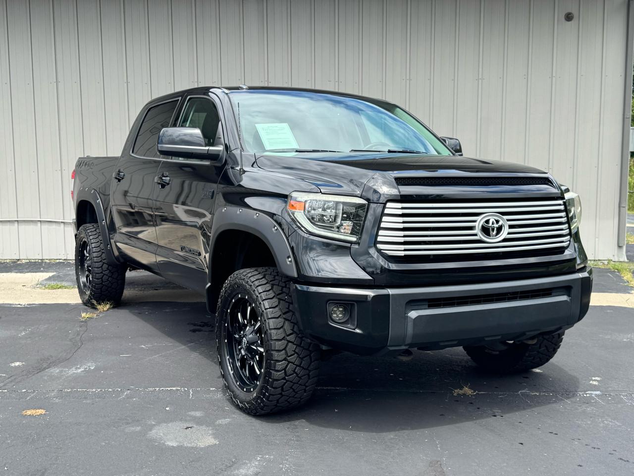 Toyota Tundra 4WD Truck  2015