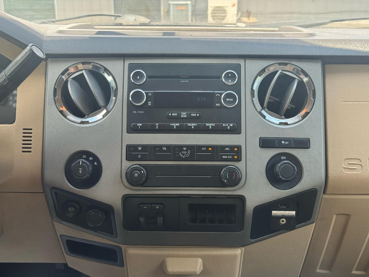 Ford Super Duty F-250 SRW  2015