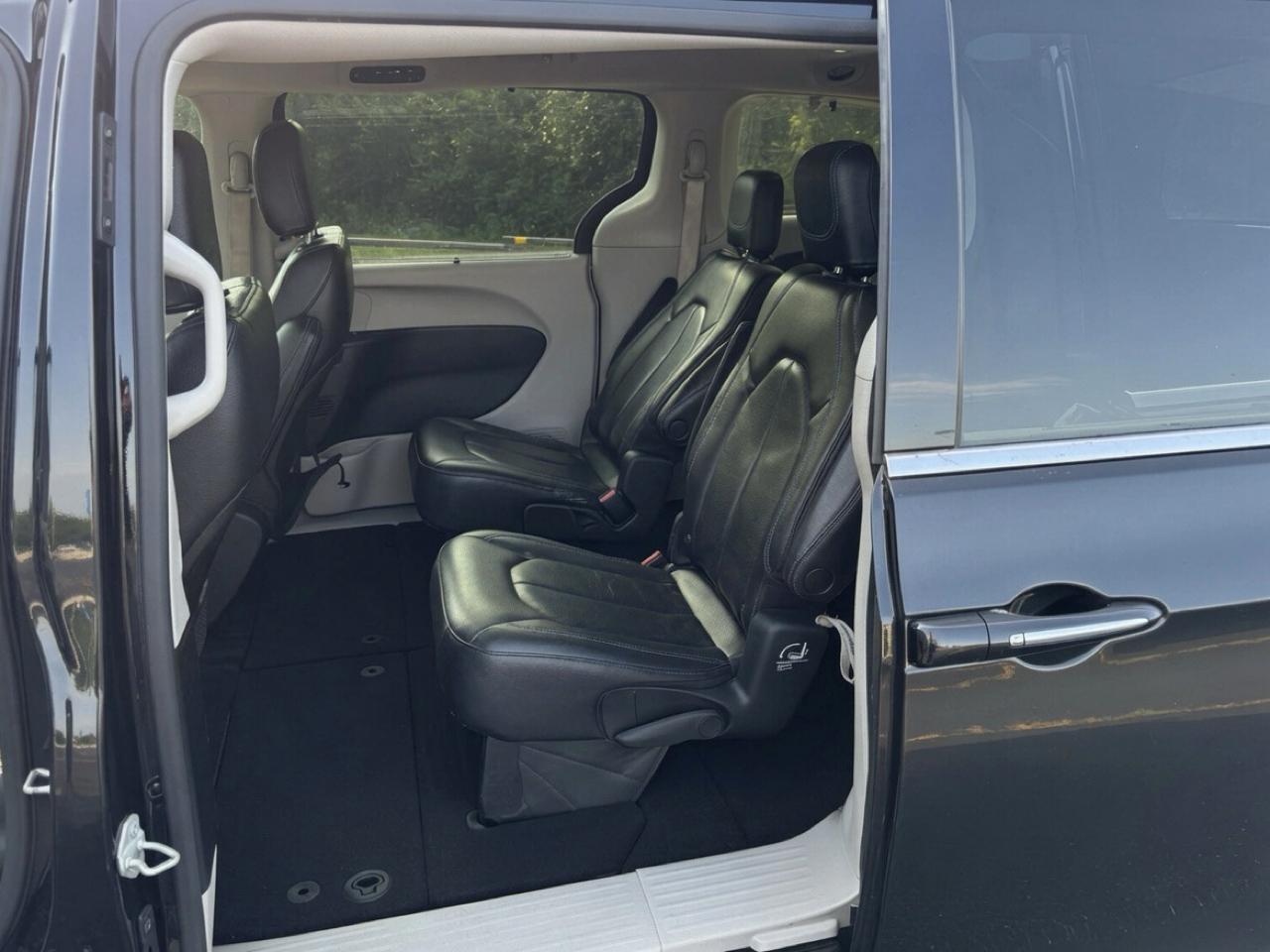 Chrysler Pacifica  2021