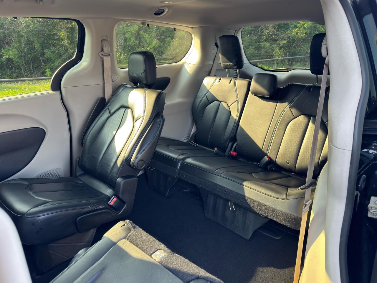 Chrysler Pacifica  2021