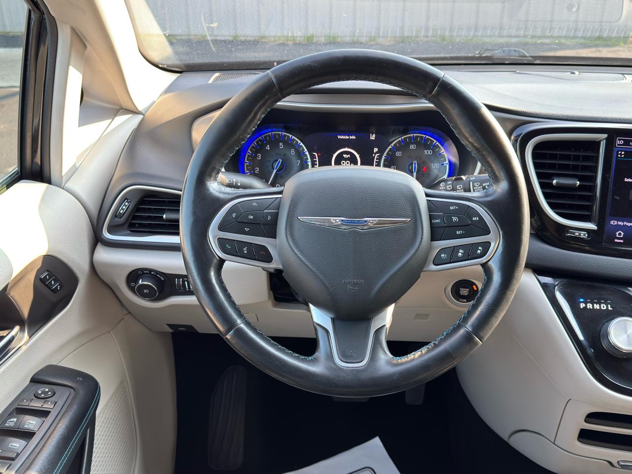 Chrysler Pacifica  2021