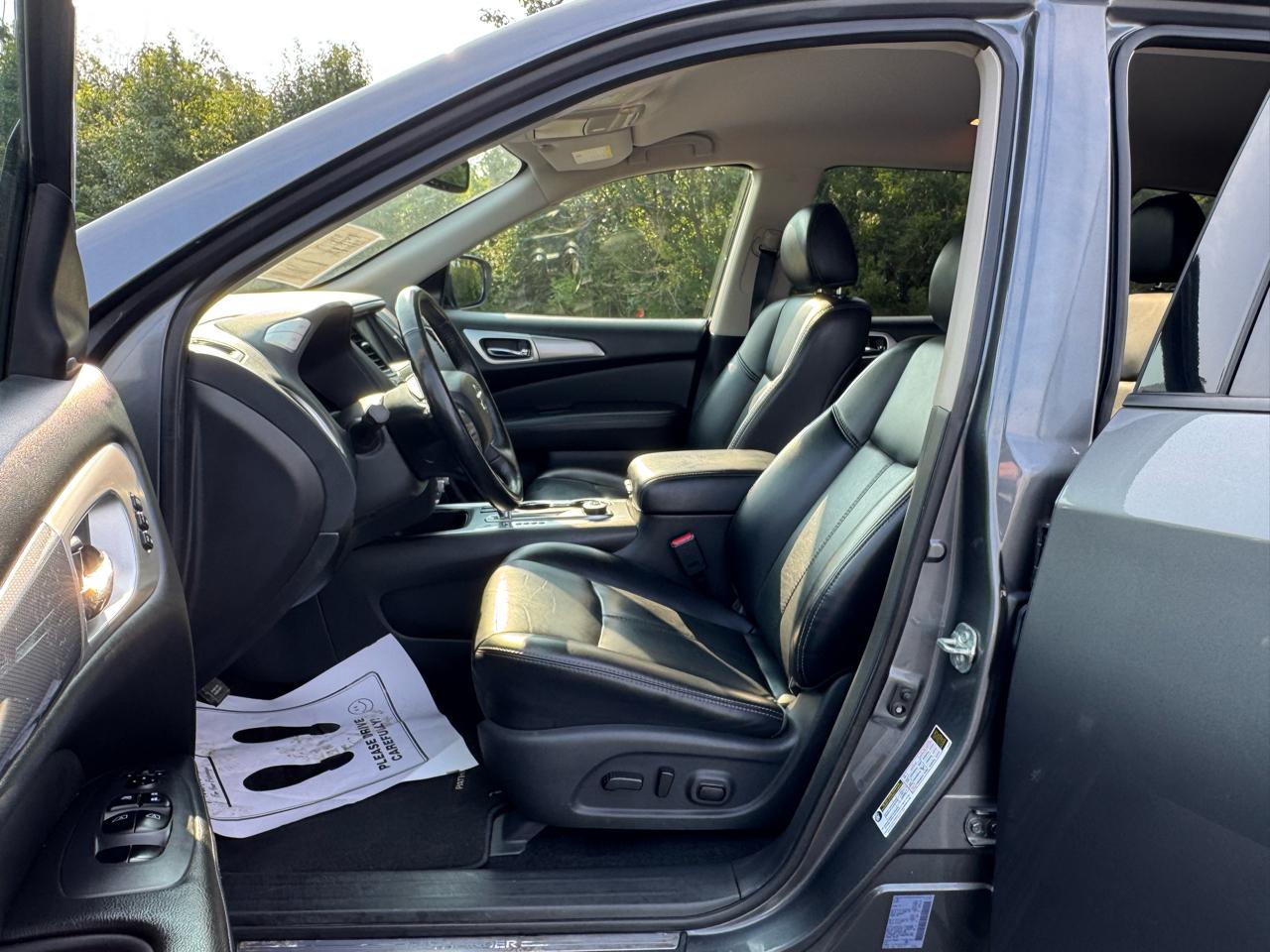 Nissan Pathfinder  2019