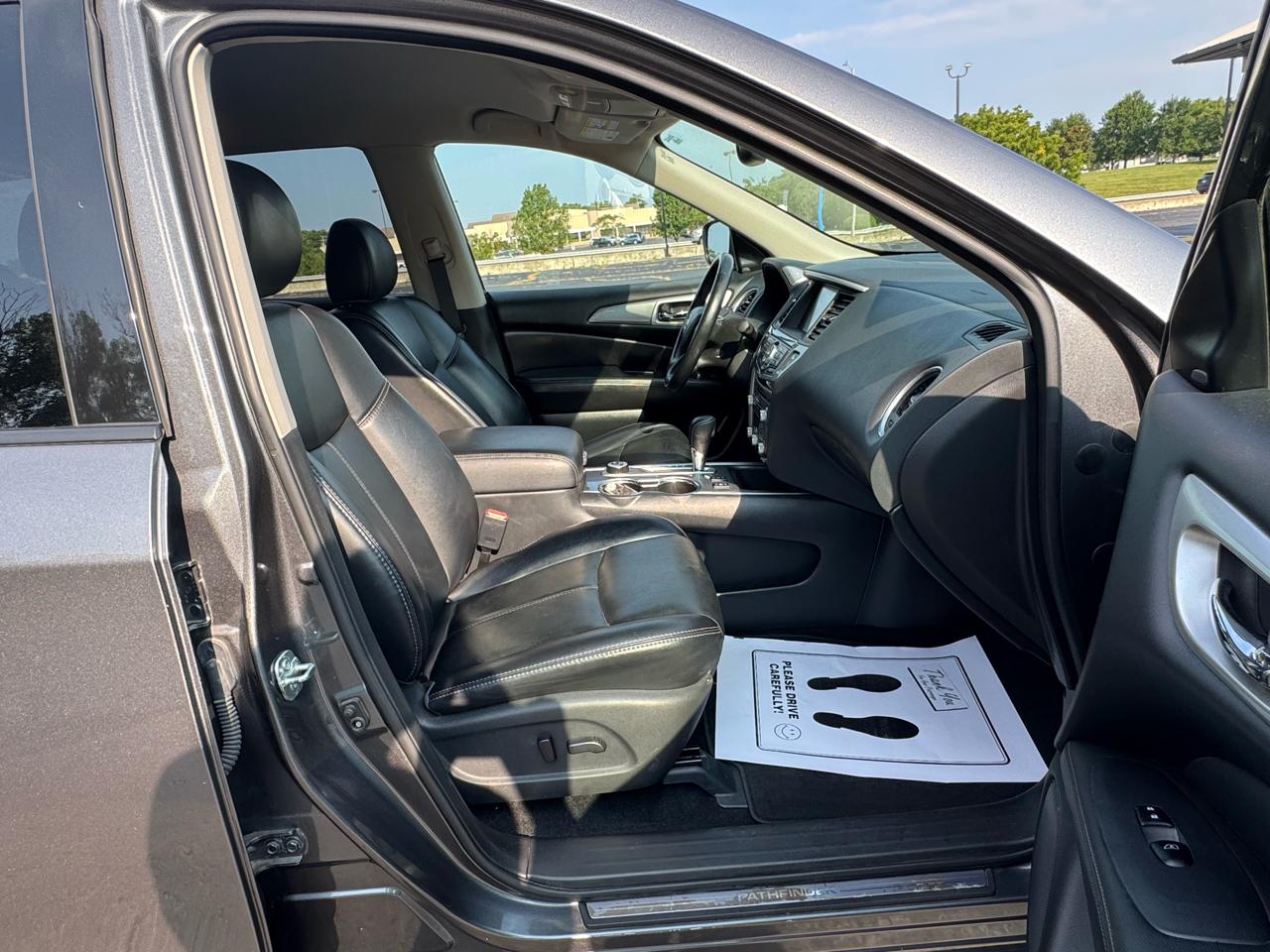 Nissan Pathfinder  2019