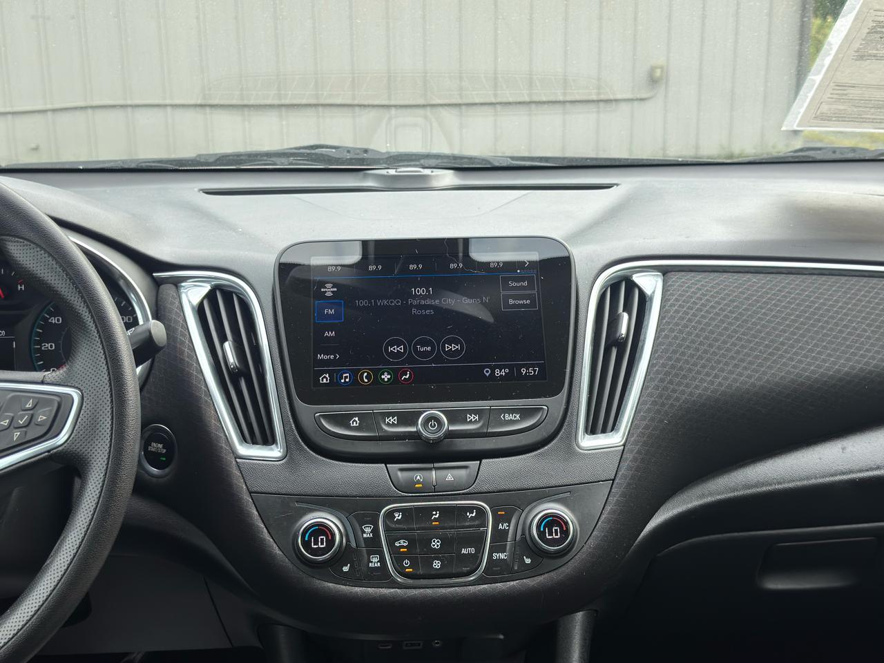 Chevrolet Malibu  2021