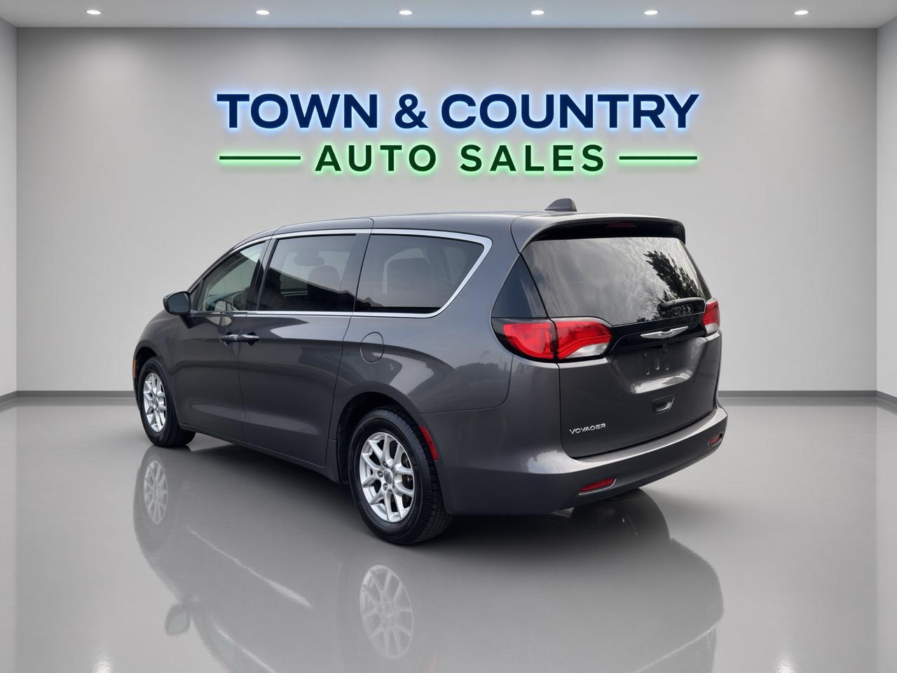 Chrysler Voyager  2023