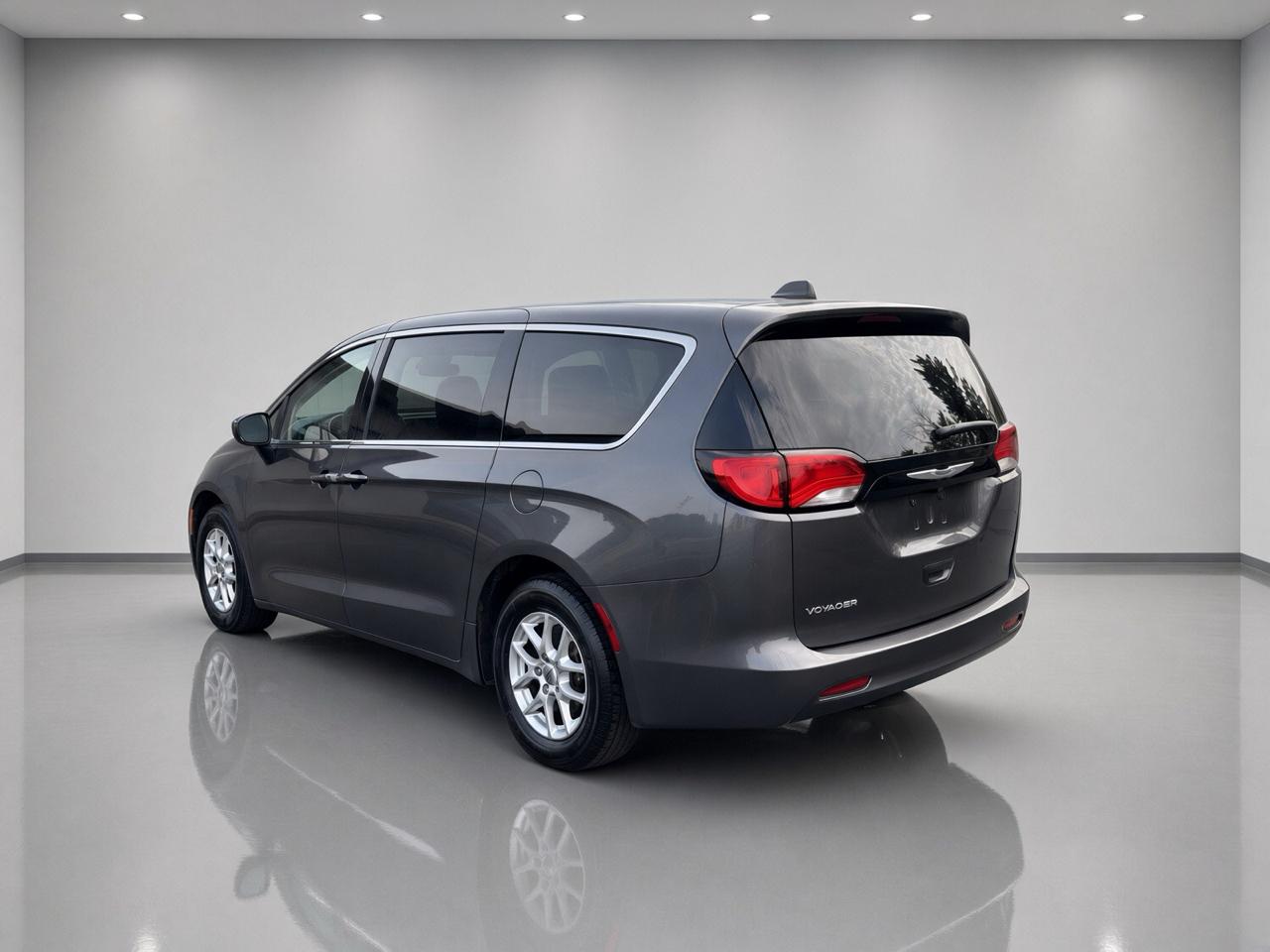 Chrysler Voyager  2023
