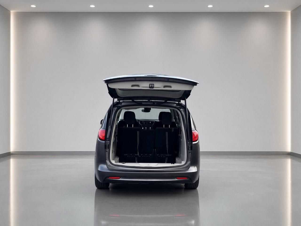 Chrysler Voyager  2023