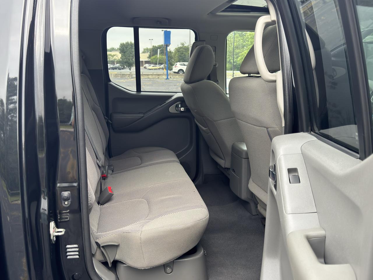Nissan Frontier  2019
