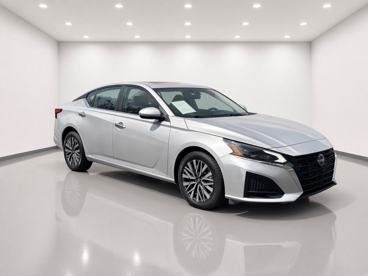 Nissan Altima  2023