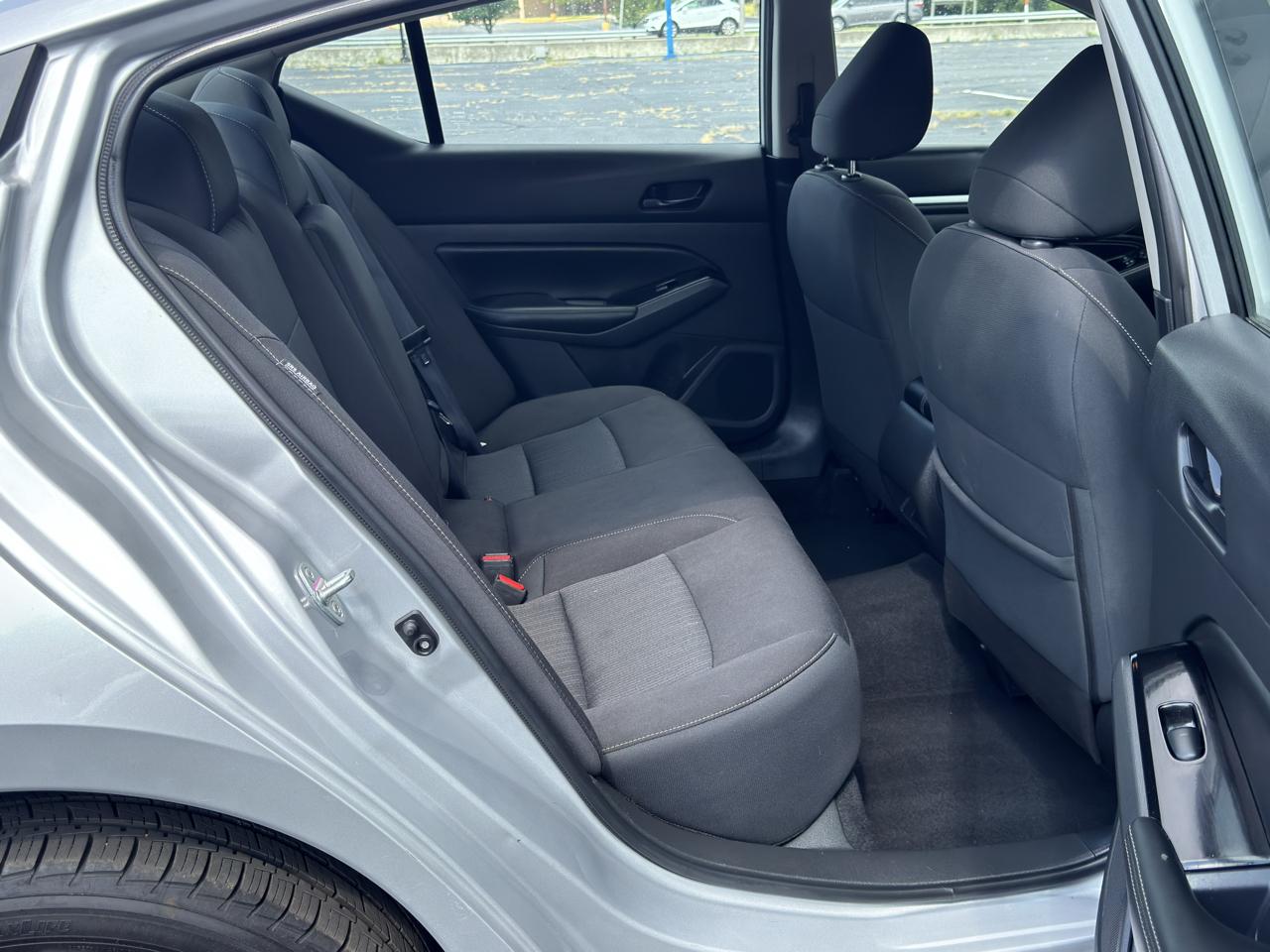Nissan Altima  2023