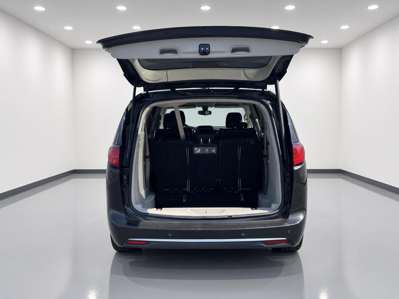 Chrysler Pacifica  2018