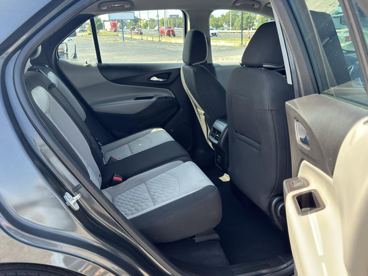 Chevrolet Equinox LS 2020