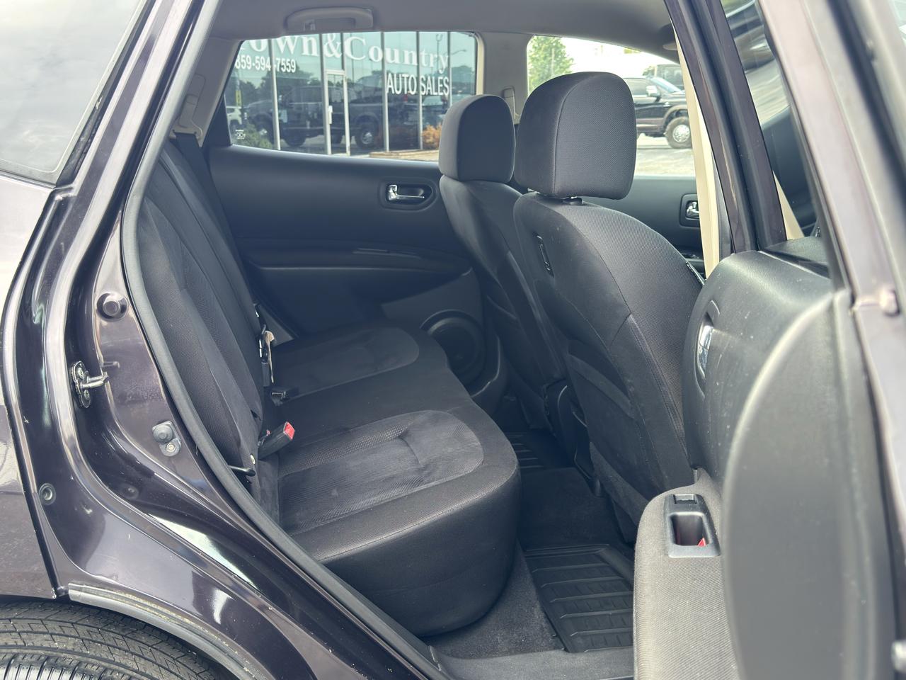 Nissan Rogue  2013