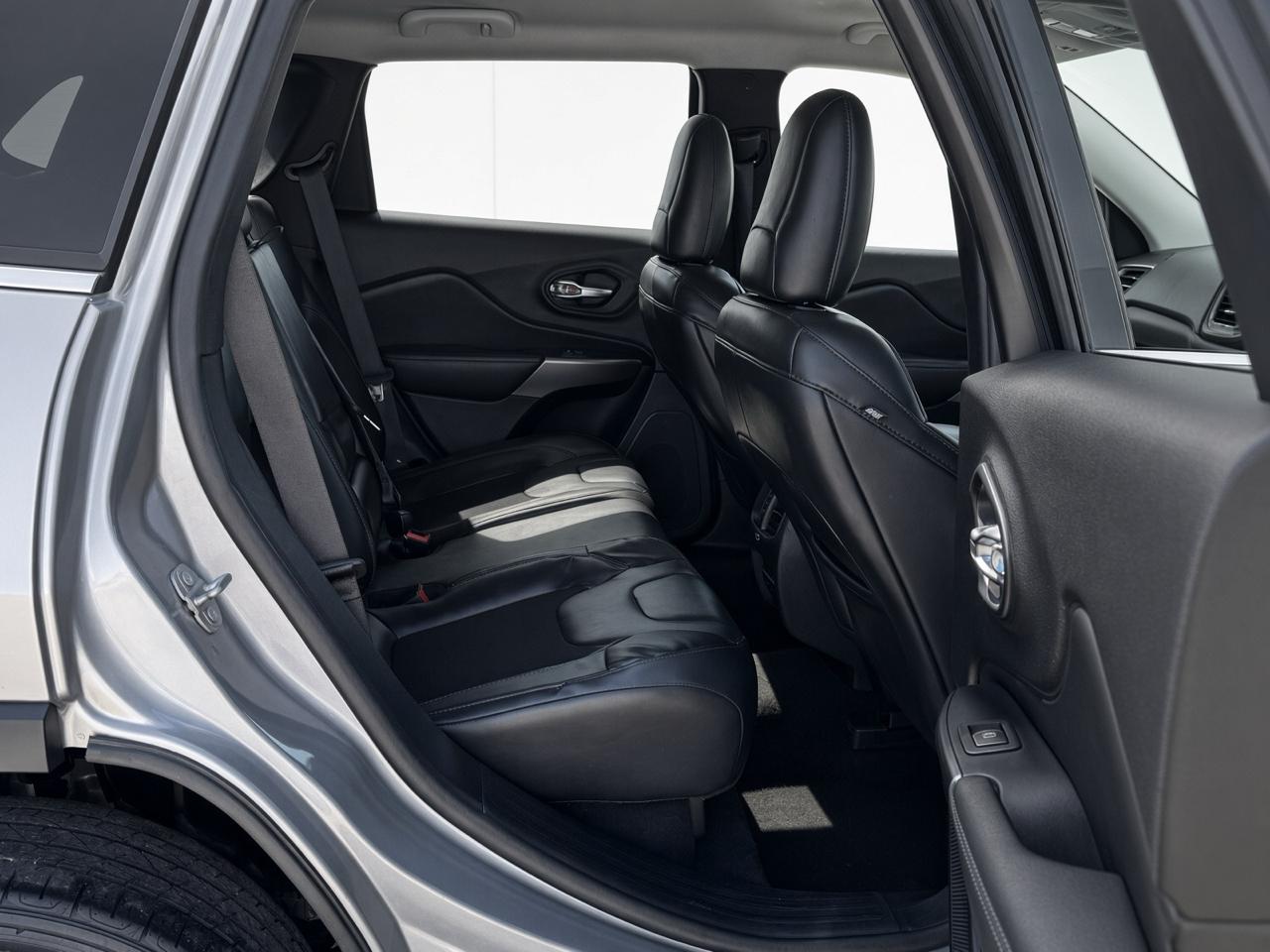 Jeep Cherokee  2020