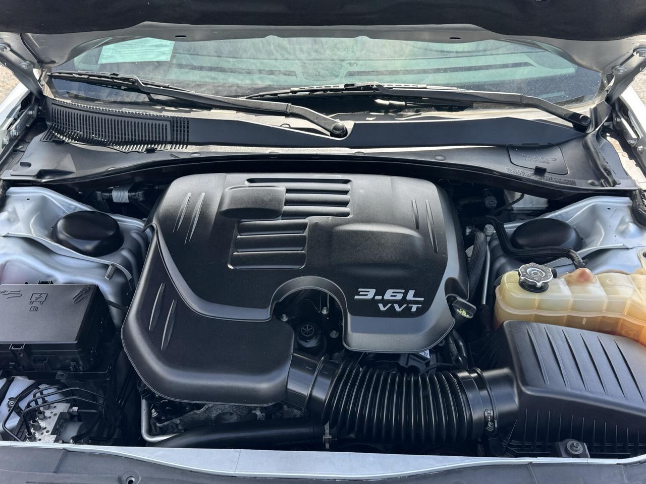 Chrysler 300  2020