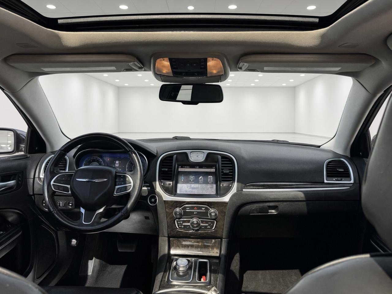 Chrysler 300  2020