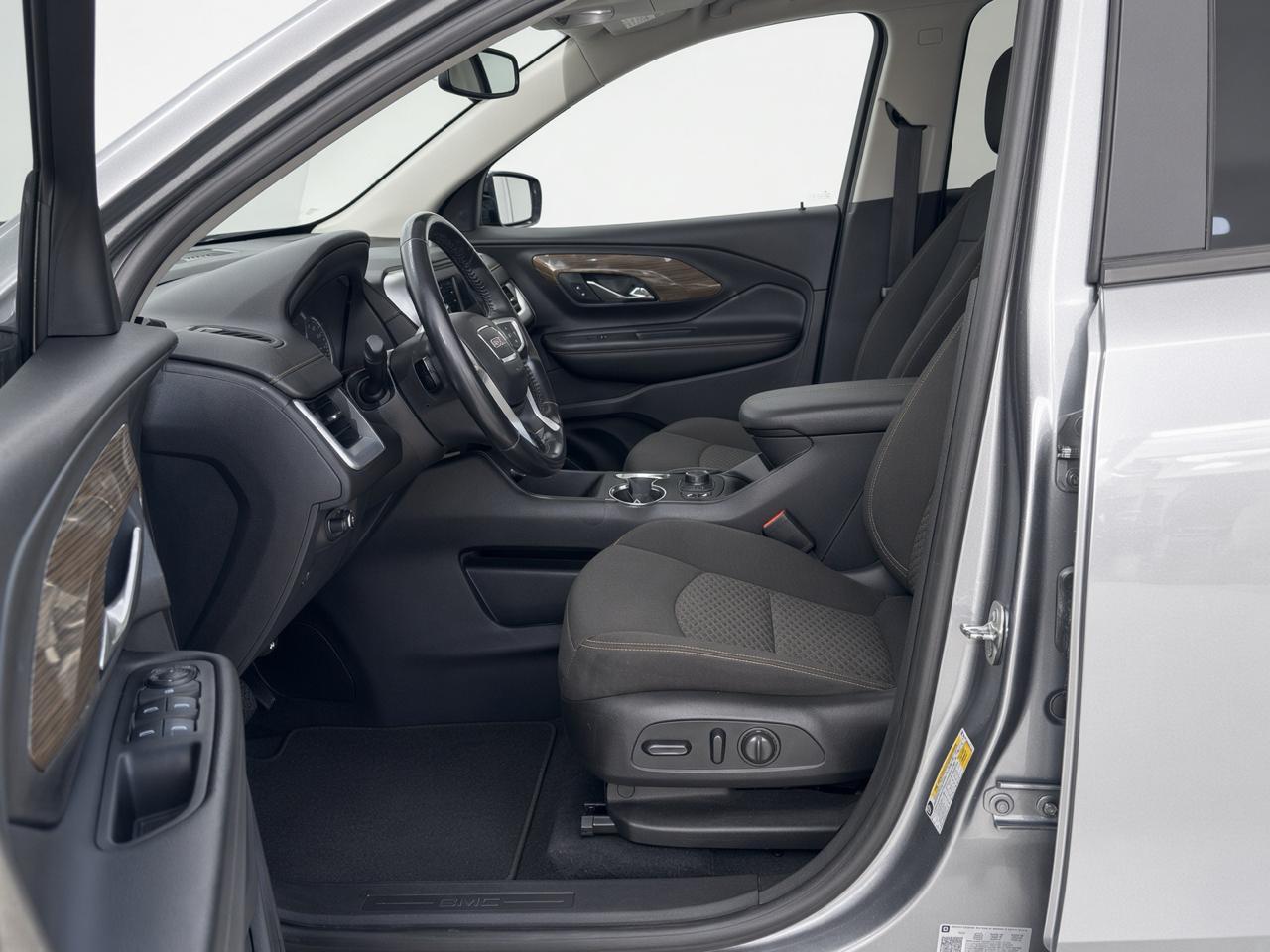 GMC Terrain  2021