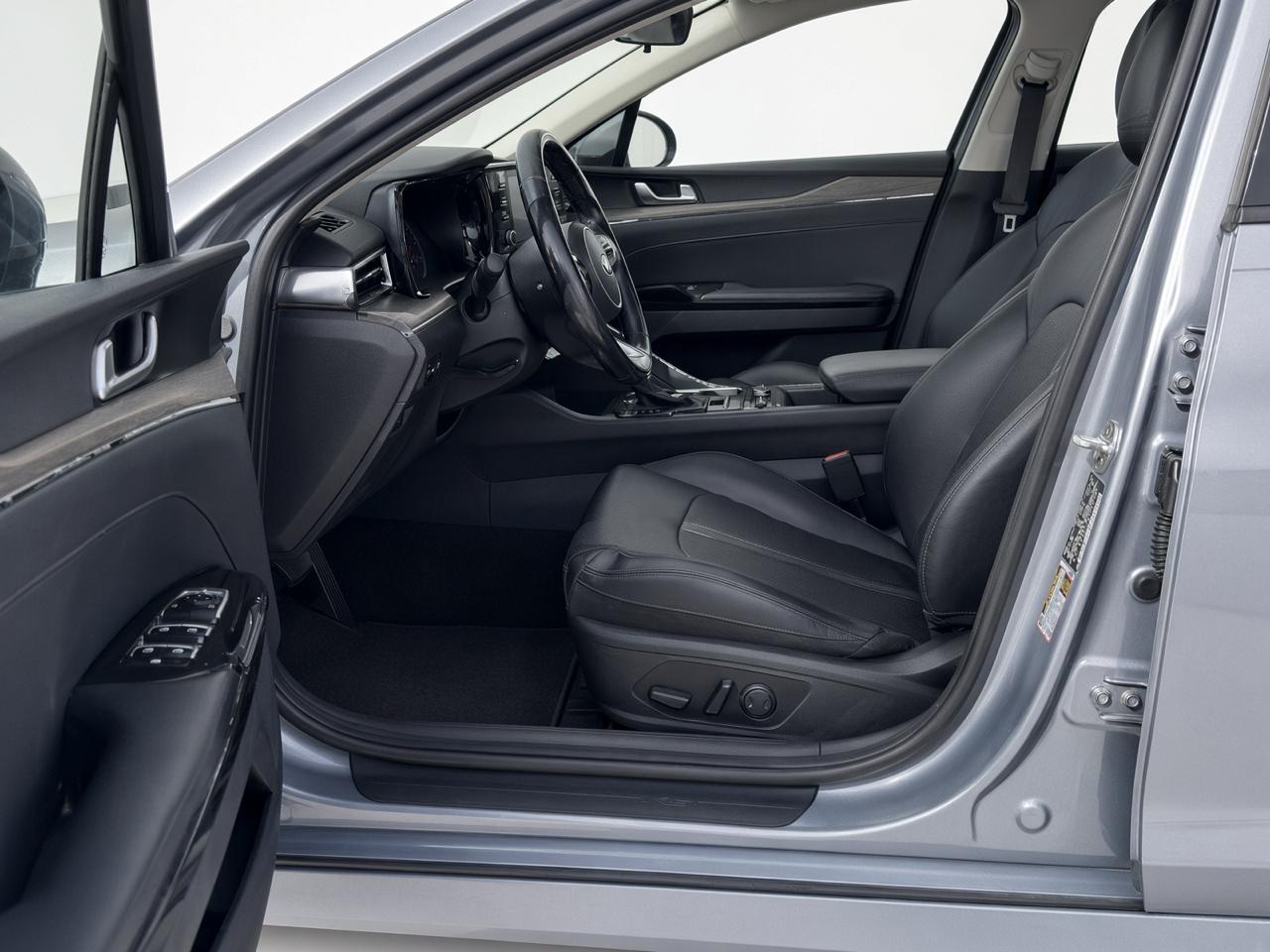 Kia K5  2021
